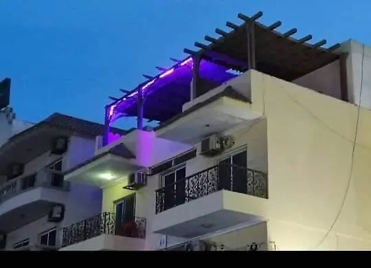 Apartmanhotel Sky Shehab *